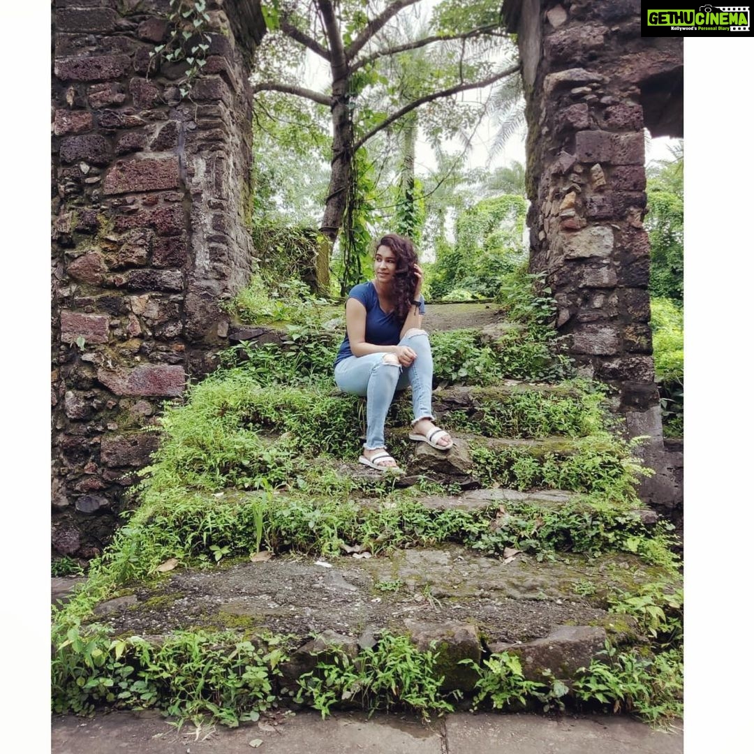 Misha Ghoshal Instagram - 😄😄😄 #fort #nature #greenery