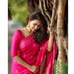 Misha Ghoshal Instagram - When you focus on the good, the good gets better 😁#sarees #newbeginnings #happyweekend ❤️ PC: @camerasenthil