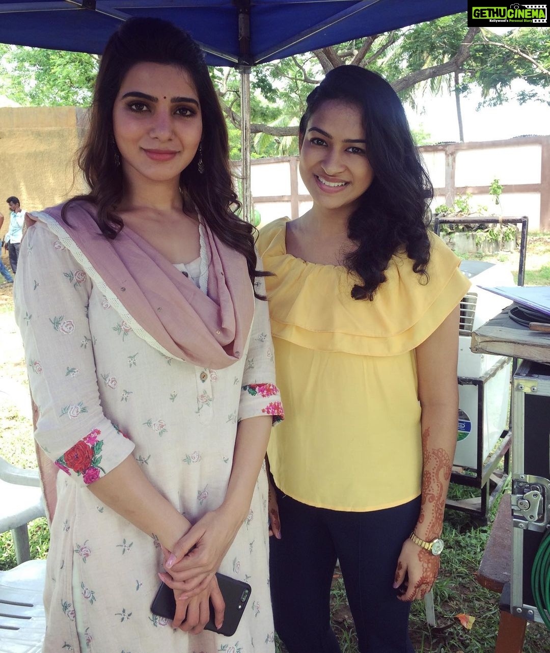 Misha Ghoshal Instagram - #throwback #mersal #lateupload 😁 @samantharuthprabhuoffl was a pleasure working with u 🥰🥰🥰