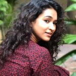 Misha Ghoshal Instagram - Every scar teaches u a lesson #embracelife #staypositive #staystrongblessed ❤️