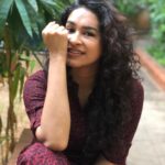 Misha Ghoshal Instagram - Every scar teaches u a lesson #embracelife #staypositive #staystrongblessed ❤️
