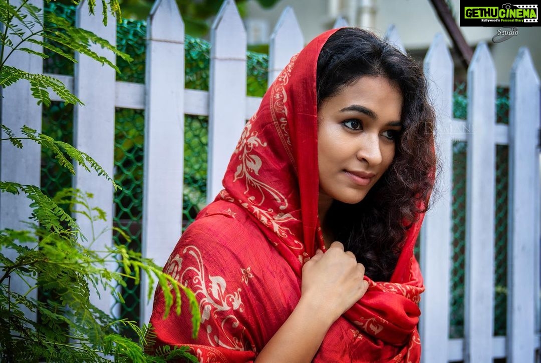 Misha Ghoshal Instagram - PC: @ramani_s2udioofficial 😊