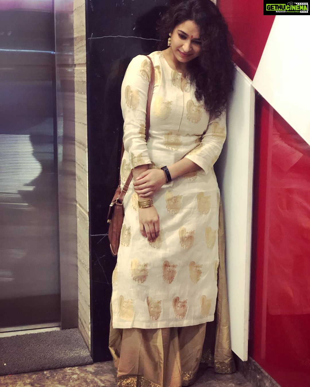 Misha Ghoshal Instagram - 😁 Happy Shashti 😁 PC: @dishamitra_07 ❤️