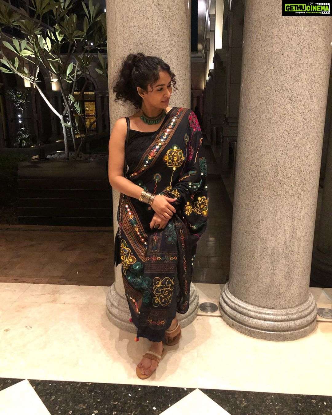 Misha Ghoshal Instagram - Coz #black can never go out of fashion 🖤