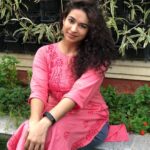 Misha Ghoshal Instagram - Lost in between space and paradise 😇 #pink #chikankurti #nature #happyme