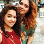 Misha Ghoshal Instagram - Meeting this beauty after 3yrs Nd all i can think bout is doing mastiiiiii 💃🏻💃🏻💃🏻 @ishaara_nair the 1 who is always in sync with me 🥰 miss u alrdy 😔 love u lots ❤️❤️❤️ #girlbestie #funforlife #love ❤️
