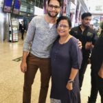 Misha Ghoshal Instagram - Look whom v met 😍 yayyyy #fangirl loved ur performance in #gullyboy @siddhantchaturvedi