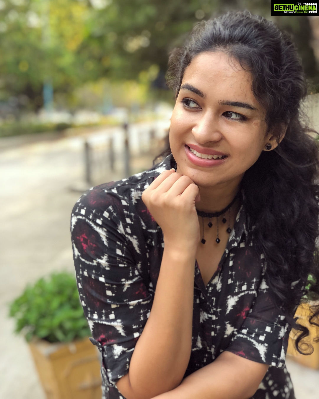 Misha Ghoshal Instagram - No matter wat, Keep that smile on 😁
