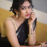 Misha Ghoshal Instagram - #nofilter #sareelook #loveforblack ❤️