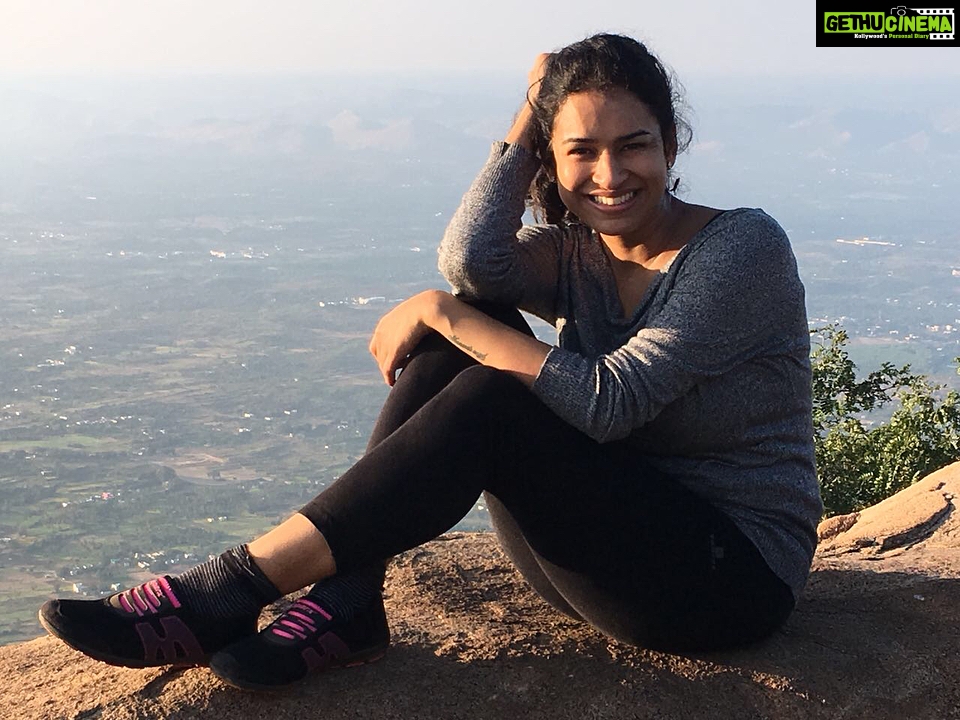 Misha Ghoshal Instagram - Evrythng has got a limit... Make sure u donโt cross that, coz once crossed u can never get back ๐ Respect life โค๏ธ Live life ๐ Yelagirihills, India
