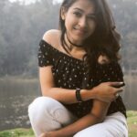 Misha Ghoshal Instagram - Be happy with wat u Hav or b sad bout wat u don’t? It’s high time v stop complaining nd cherish this beautiful life v Hav 😁