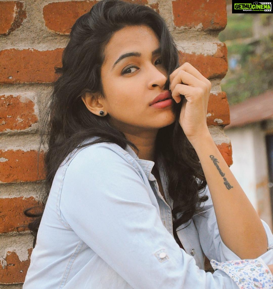 Misha Ghoshal Instagram - Whats urs will always b urs 🙂