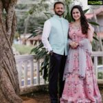 Miya George Instagram - ❤ Our dream Betrothal was held at Palai with the artistic help of @labelmdesigners Reception decor & arrangements by team @labelmsignatureweddings_ Photos by @studio360byplanj