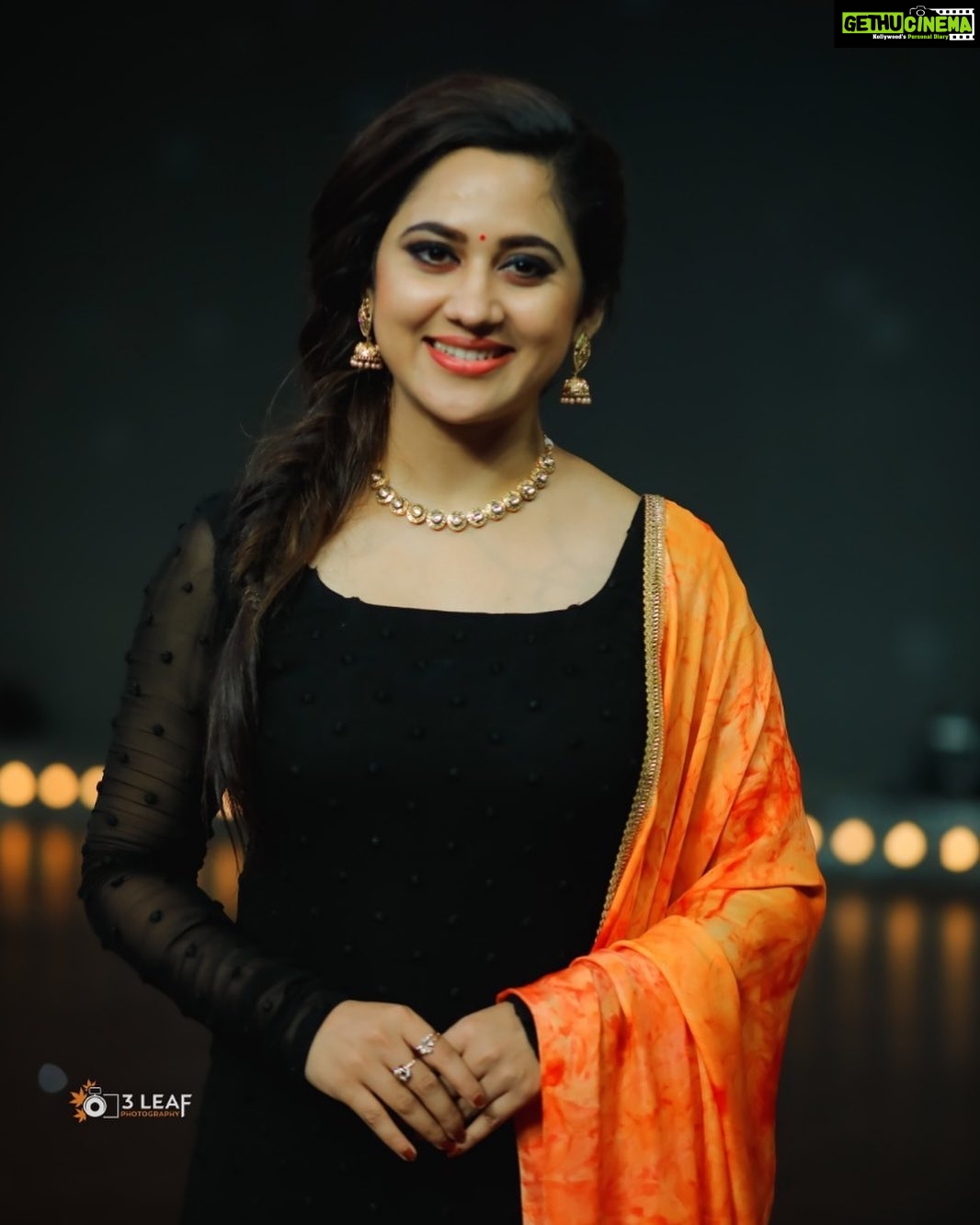 Miya George Instagram - ഏവർക്കും ഹൃദയം നിറഞ്ഞ ഓണാശംസകൾ