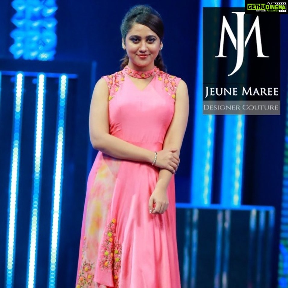 Miya George Instagram - Pinky pinky look 💕 Costume courtesy: @jeunemaree Makeup: Sangeeth Pic courtesy: Umesh P Nair