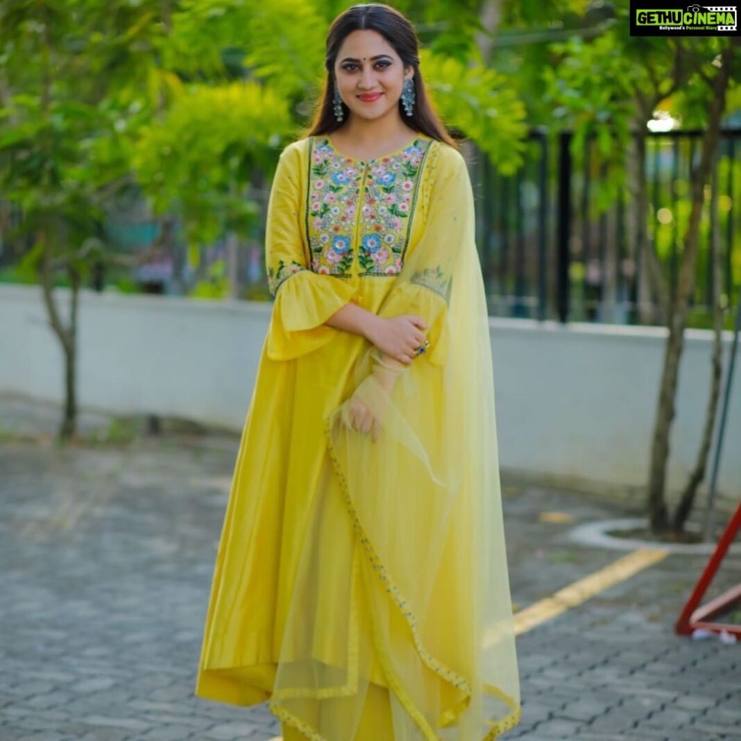 Miya George Instagram - Wearing my Fav 💛 This yellow salwar with ...