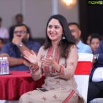 Miya George Instagram - Throw back 😛@ Mahindra Marazzo launch event. Wearing my fav @labelmdesigners ❤️ Thank u Anu & Reshma for this pretty salwar 😘🤗
