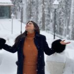 Mouni Roy Instagram - Gulmarg, Kashmir