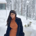 Mouni Roy Instagram - Lil moments, after breakfast🥞 📸 @nambiar13