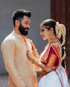 Mouni Roy Instagram - "How do I love you?
Oh, this way and that way.
Oh, happily. Perhaps
I may elaborate by
demonstration? Like
this, and
like this and
no more words now..”
•
•
A month♥️🔱