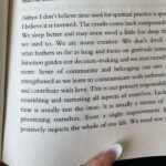 Mouni Roy Instagram - What I see! 👉🏻 what am reading ! #SunMoon-ing