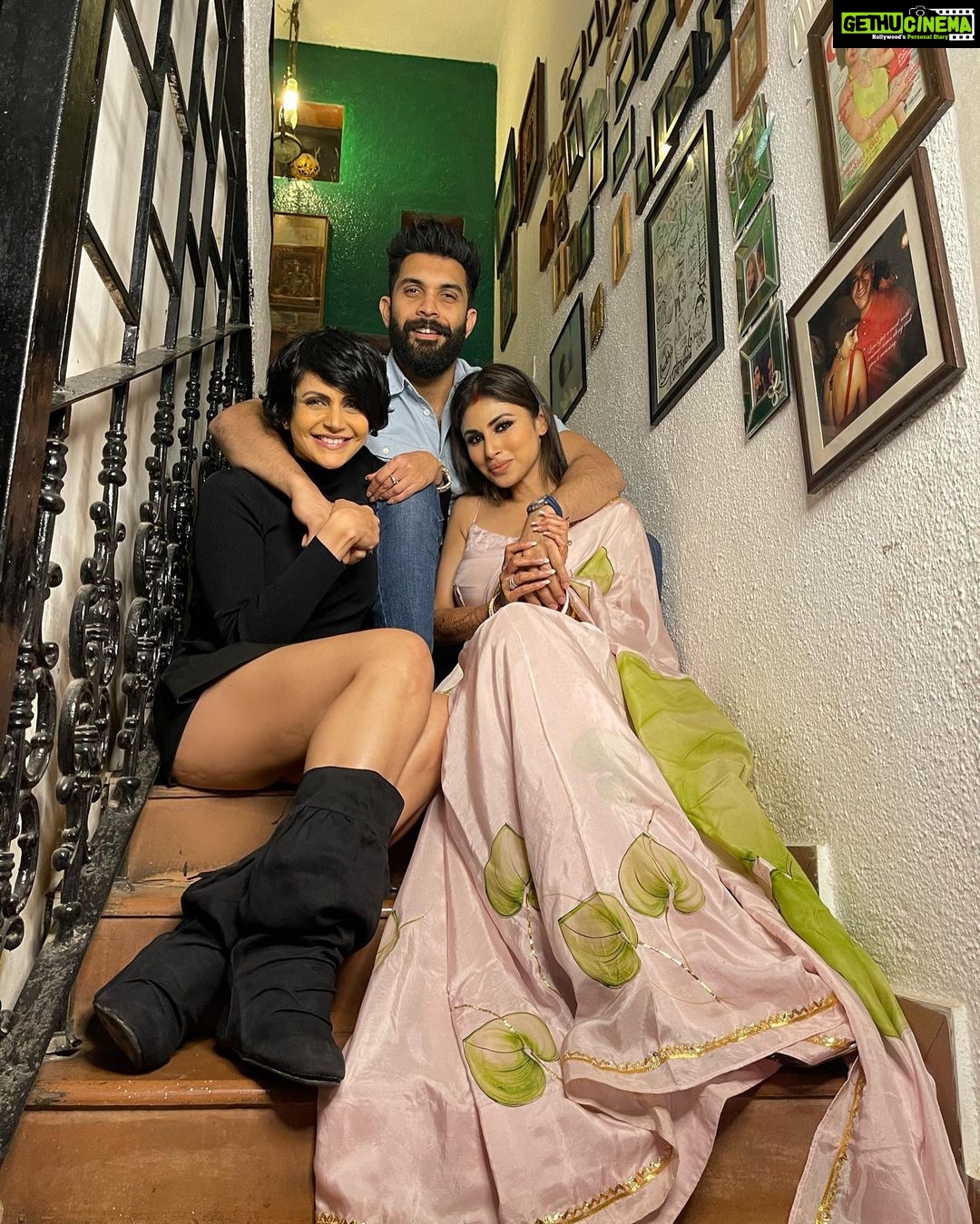 Mouni Roy Instagram - My friends are one of my life's greatest treasures. Friends, that are loyal are always there to make you laugh when you are down, they are not afraid to help you avoid mistakes and they look out for your best interest. I love my friends ❤️ This one was hard to find, but it ll last a lifetime.. my dearest M thank you so so much for inviting us all to your home, make us laugh, cry, eat, make merry & dance the night away… you go beyond to make everything perfect…loved every sec of every minute.. WUVV YOU SILLY 🔱♥️🧿 @mandirabedi