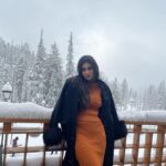 Mouni Roy Instagram - Gulmarg, Kashmir