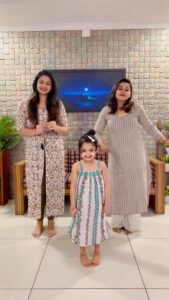 Mrudula Murali Instagram - Do the ‘Thanana’ hook step with your Besties and tag us!! 👯‍♂️ Cannot wait to see some fun reels coming! 🤩 Search for ‘Painkilipaatu’ on Instagram Music library NOW!! 🥰🥰🎵🎵🎼🎼 . 💋 💗🎼 #painkilipaatu #reels #reelsinstagram #reelitfeelit #reelsindia #shilpabala #reelsvideo #trending