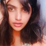 Naina Sarwar Instagram - I don't chase I attract What belongs to me....FINDS ME *simple*