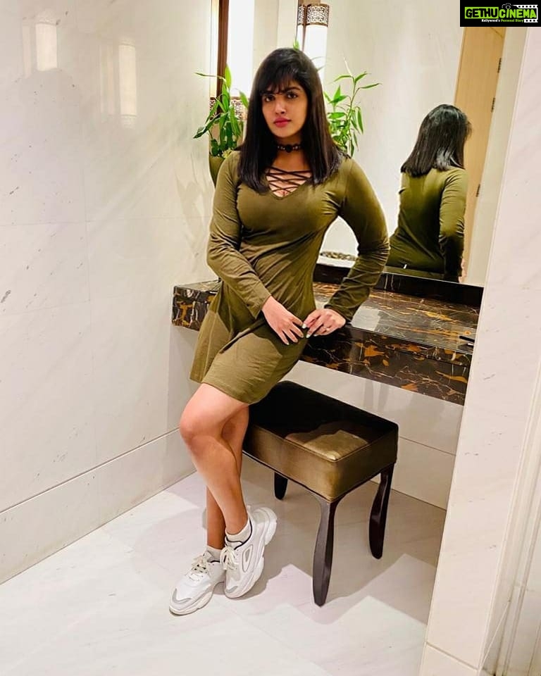 Naina Sarwar Instagram - Signature pose🔥