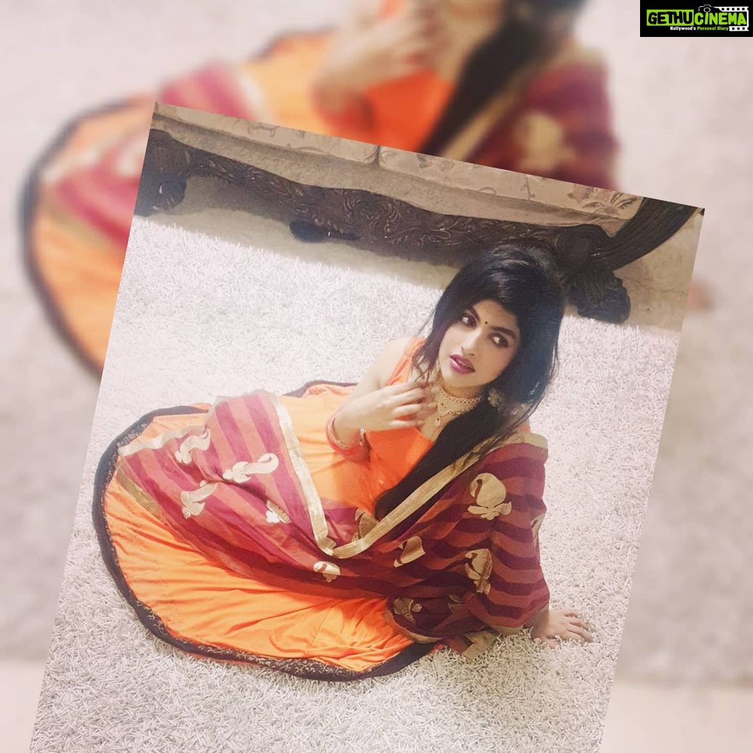 Naina Sarwar Instagram - Happy festival to u all.....🥰🥰🥰🥰 Ganapati bappa mourya🙏🏻 Swipe➡️