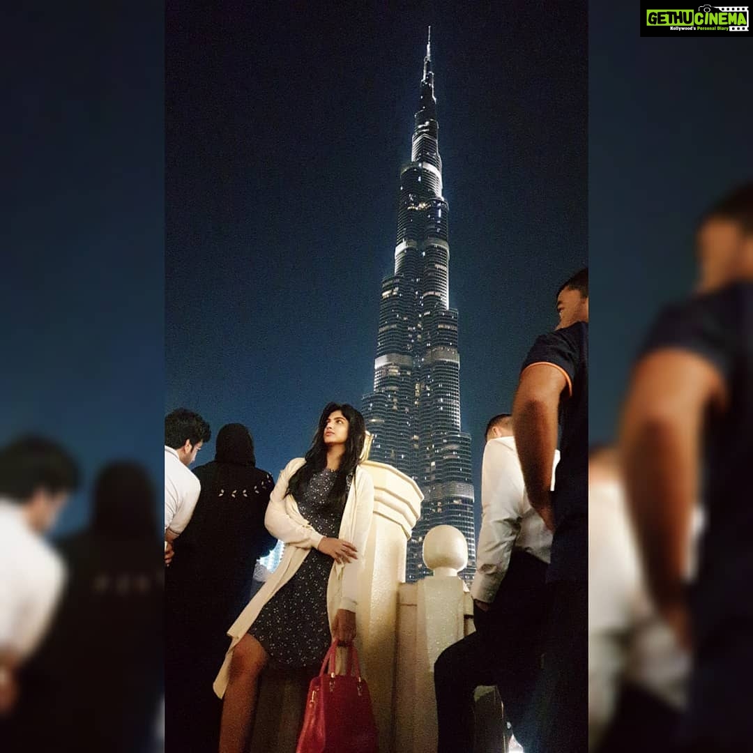 Naina Sarwar Instagram - An Evening in Dubai 😍😍😍😍😍 Dubai Mall N' Bhurj Kalifa