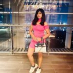 Naina Sarwar Instagram - Be ur own Boss pinktastically💖