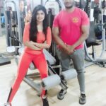 Naina Sarwar Instagram – Wishing the man behind my transformation a very Happy Birthday #personaltrainer @keshav_official_ 
#gymlife #fitness #motivation #inspiration #health #fit #fab #sweat #workout #nutrition #lesscarb #highprotein Golds Gym Basaveshvarnagar