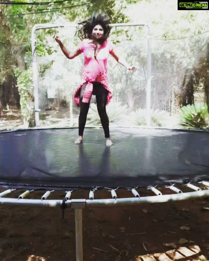Naina Sarwar Instagram - #Newmonkeyinthetown🐒