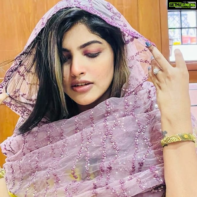 Naina Sarwar Instagram - Eid ul adha Mubarak 🤗