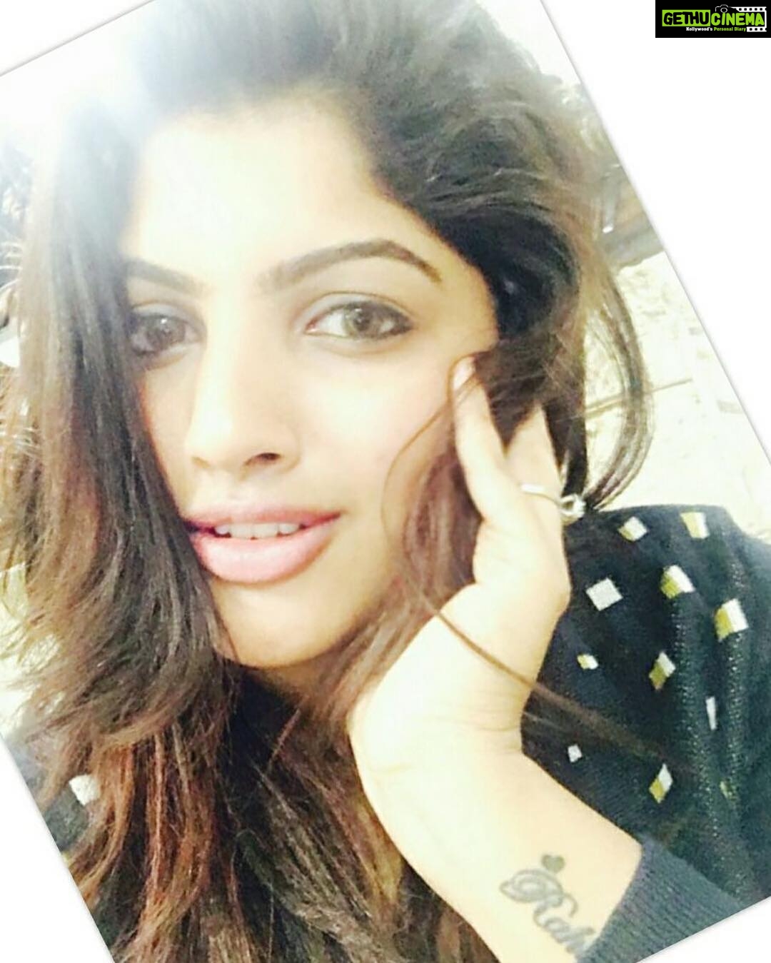 Naina Sarwar Instagram - #crazyismynormal #goodnighthought✨
