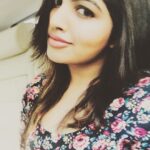 Naina Sarwar Instagram - #igofloral 🌸🌼🌸🌼🌸🌼🌸🌼🌸🌼🌸 #NainaSarwar