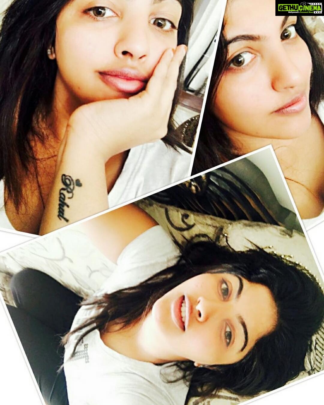 Naina Sarwar Instagram - #goodnight 😘😴🌙