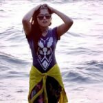 Naina Sarwar Instagram – <tune in #youtube #Kolanji #songs #lyricalvideo 🎼🎧
#nainasarwar #kollywoodlove