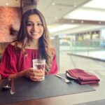 Nakshathra Nagesh Instagram – Through the husband’s eyes(lens)! 🧿💛 
.
.
.
Sneaking dates between work has become my main job! 😂