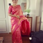 Nakshathra Nagesh Instagram – The #pudhuponnu look that I miss already 🙈😋 @varnam_by_shree this saree was just 😍😍 thank you for making my special days more special. Do check out @varnam_by_shree for more amazing collections!