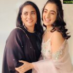Namitha Pramod Instagram - Mother’s Day wishes to my skating champion,multitasker,my chatty pie,everyone’s sweetheart,my charismatic healer and my hard-nosed home tutor who taught me multiplication tables effortlessly .Thanks for being the essence of our family.You are truly our bundle of happiness! ♥️ #acupofnami #mommy #happiness #Mamamumma#photooftheday #fashionista #ageinginreverse