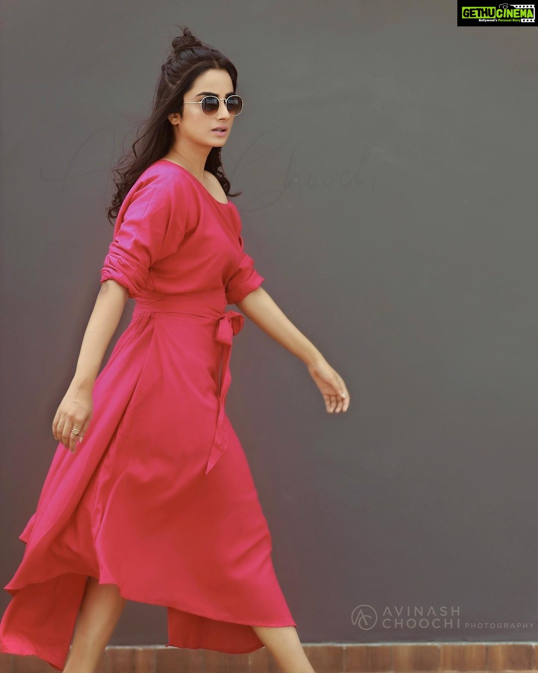 Namitha Pramod Instagram - Blessed mess with pop pink 💘 Photography: @avinashchoochiphotography Wearing: @lass_designs_ Styled by : @rashmimuraleedharan MUA : @amal_ajithkumar