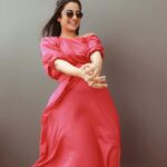 Namitha Pramod Instagram - Blessed mess with pop pink 💘 Photography: @avinashchoochiphotography Wearing: @lass_designs_ Styled by : @rashmimuraleedharan MUA : @amal_ajithkumar