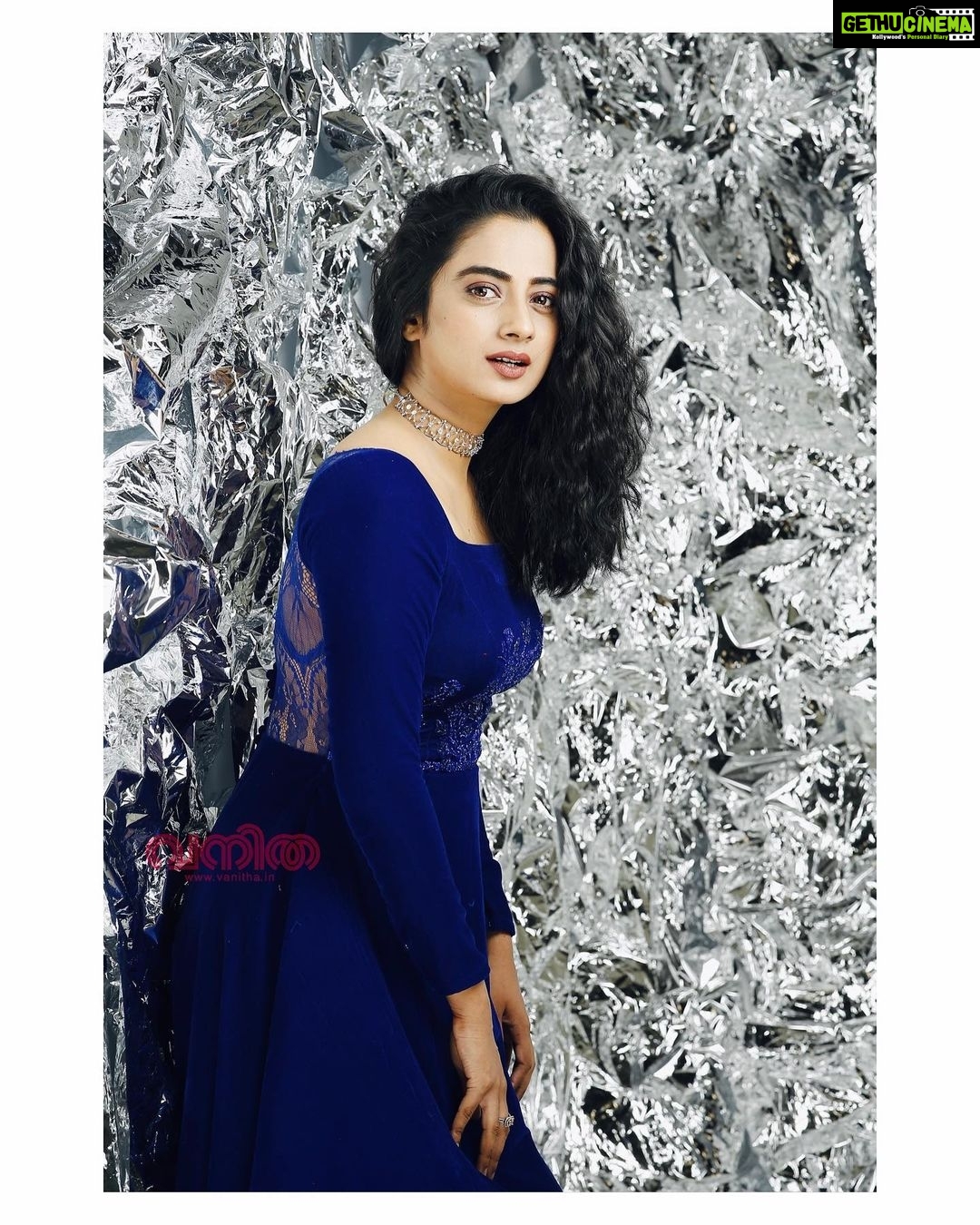 Namitha Pramod Instagram - Photography: @sreekanth_kalarickal Costume @ashwinimathoor_couture Styling @pushpamathew28 Makeup @unnips @vanithamagazine