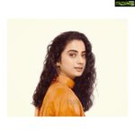 Namitha Pramod Instagram - @vanithamagazine NEW YEAR ISSUE 2021 𝐆𝐑𝐀𝐁 𝐘𝐎𝐔𝐑 𝐂𝐎𝐏𝐘 𝐓𝐎𝐃𝐀𝐘!!!!!!!!!! Photography: @sreekanth_kalarickal Costume @ashwinimathoor_couture Styling @pushpamathew28 Makeup @unnips