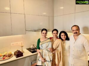 Namitha Pramod Instagram - Tiniest of happiness with lots of affection, dreams, peace and memories . Less on extravaganzas and more in love!Moved in to our new apartment .Keep us in your prayers🌸
Love ,
Us ♥️