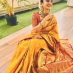 Namitha Pramod Instagram – To my fondness for sarees ✨
6 yards of elegance from: @silkycalicut 
Jewellery: @pureallure.in 
Moment captured by : @aki_tha_
Blouse : @rashmi.muraleedharan 
Styled by : @rashmimuraleedharan
MUA : Yours truly ✨

#picoftheday #heritage #saree  #culture