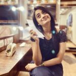 Namitha Pramod Instagram - How to learn your lines ? #scriptreading #shootlife #nowonder #okaybye